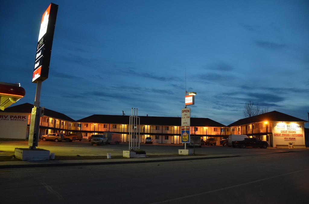 Blue Bell Inn Fort Nelson Esterno foto